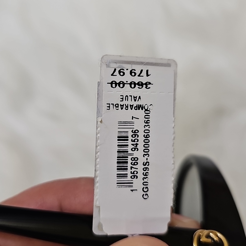 New Gucci 54mm Cat Eye Sunglasses - Picture 16 of 16